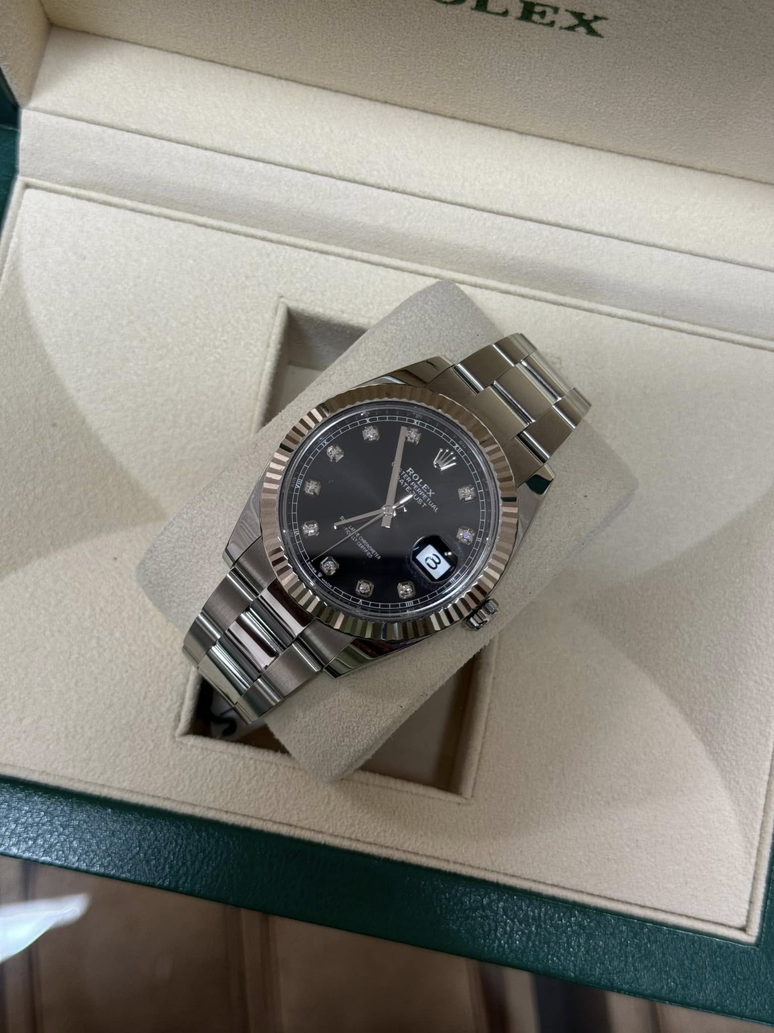 Rolex  Datejust Factory Diamond Dial 41mm 126334