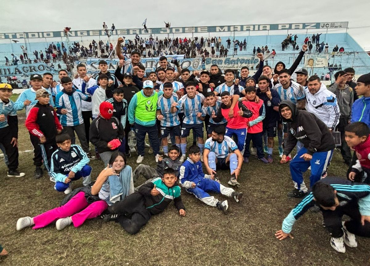 Atlético Concepción goleó en el clásico y se afirma como líder