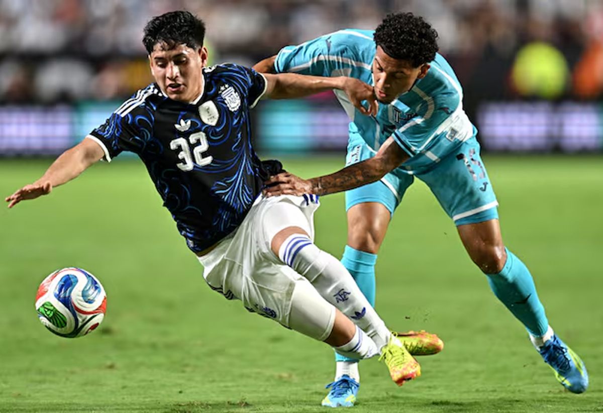Tomás Aranda rompió una marca de Maradona y Messi en la Selección
