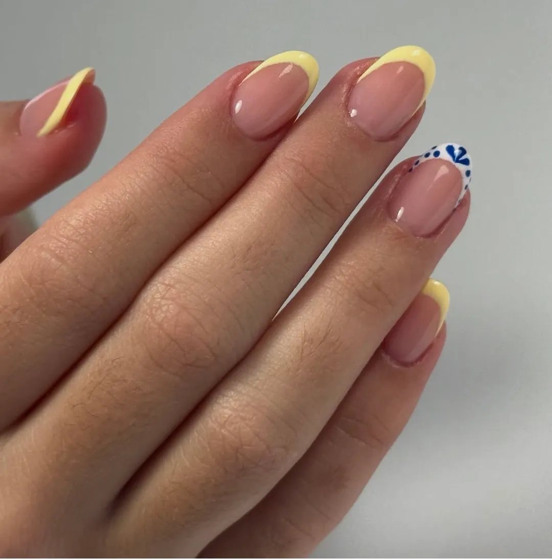Uñas semipermanente manos.: trabajo 2