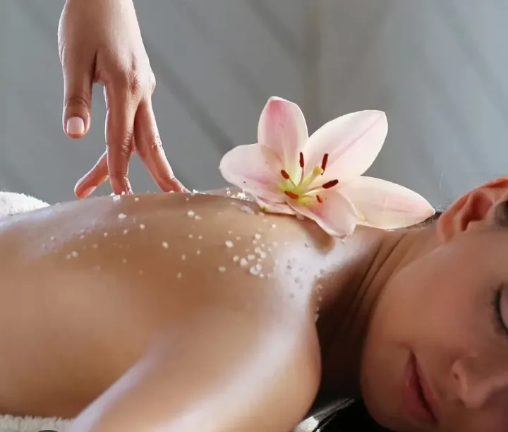 Peeling corporal con masaje relajante