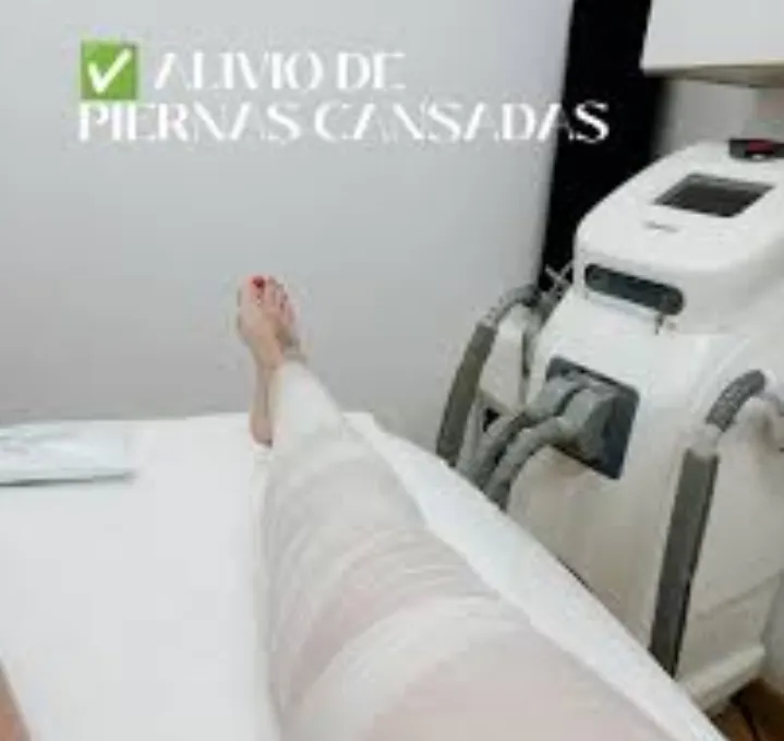 Tratamiento en piernas con masaje circulatorio+vendas frias+presoterapia