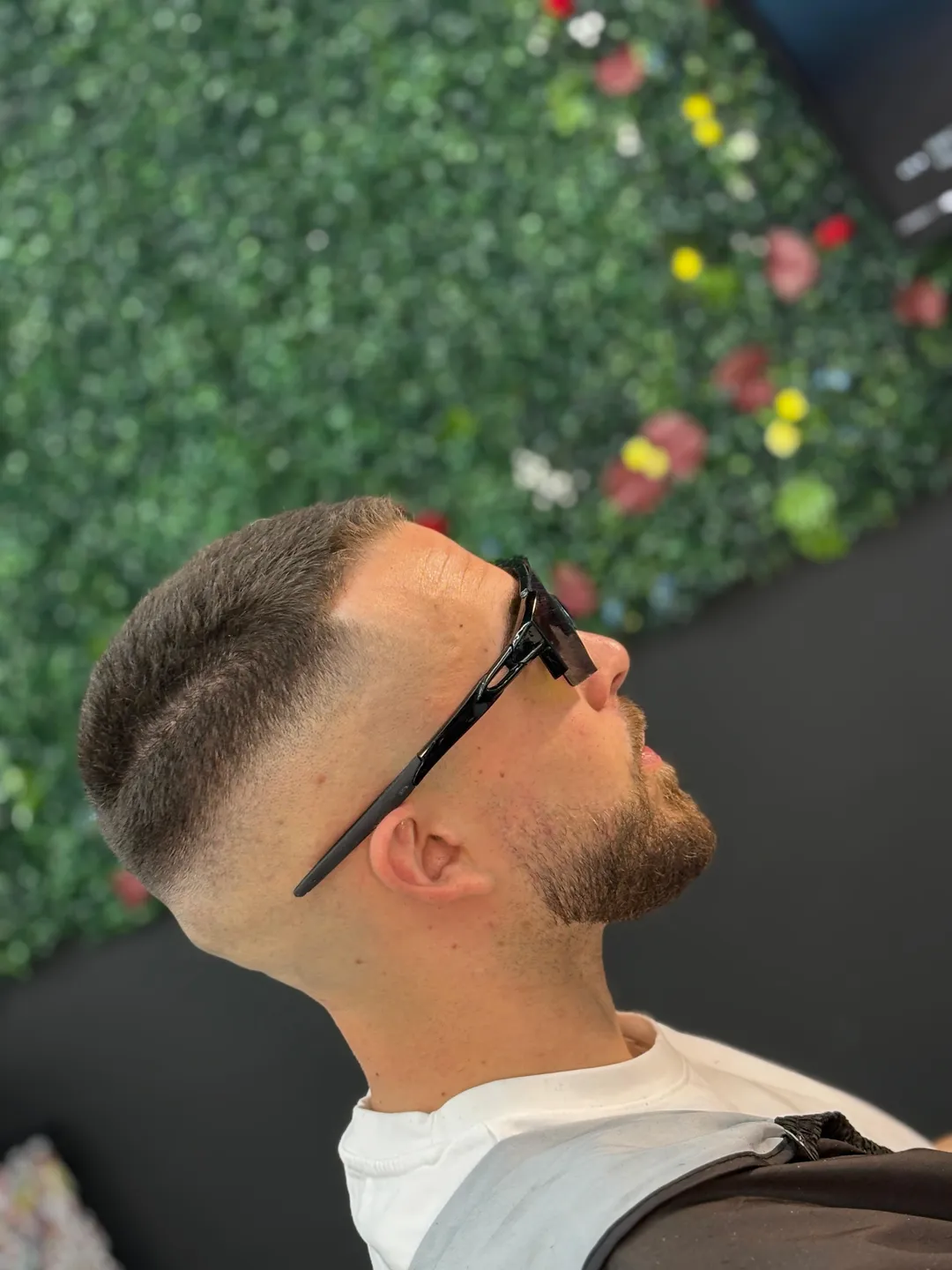 Corte de pelo + lavado + barba: trabajo 3