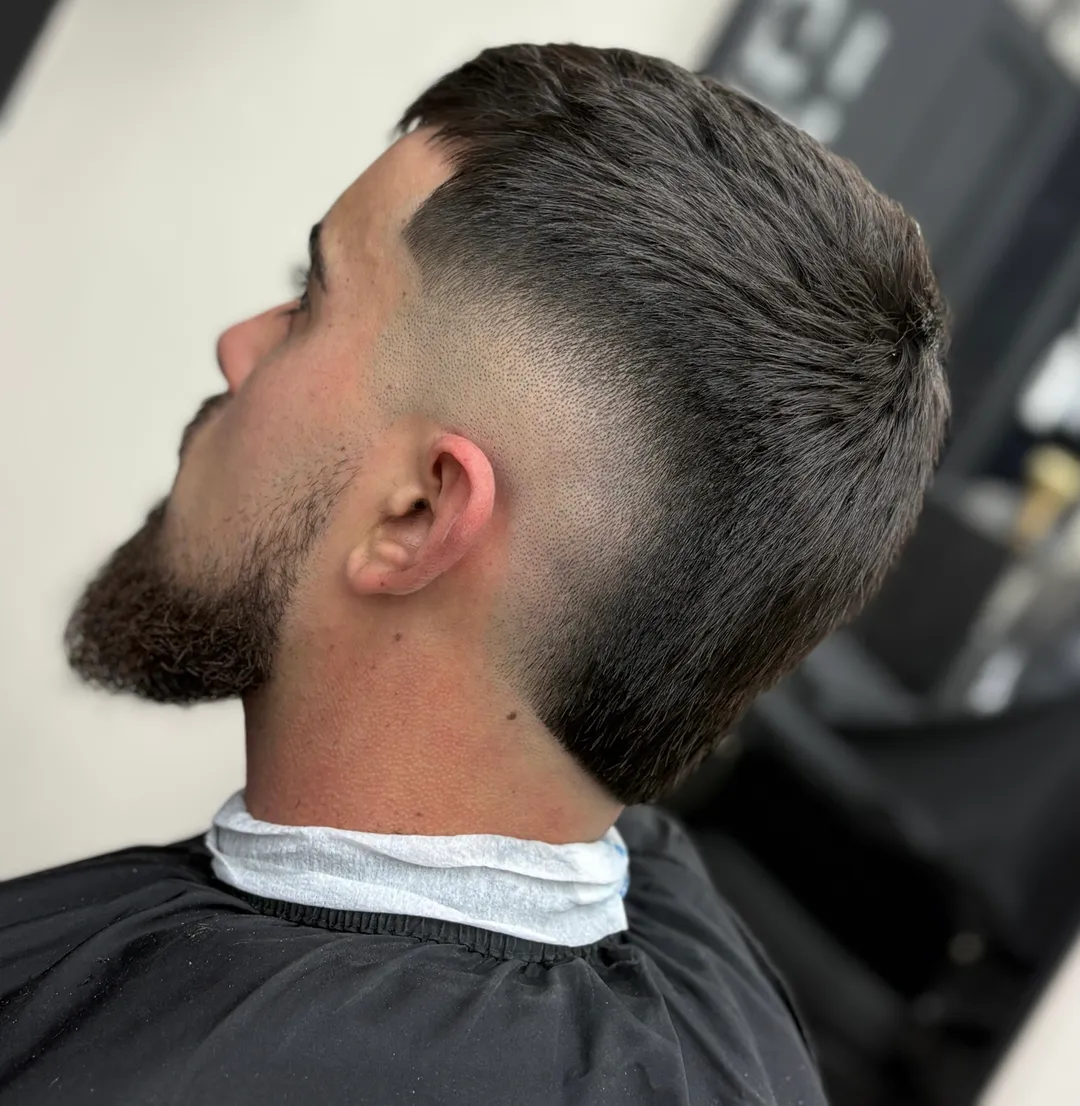 Corte de pelo + lavado + barba: trabajo 5