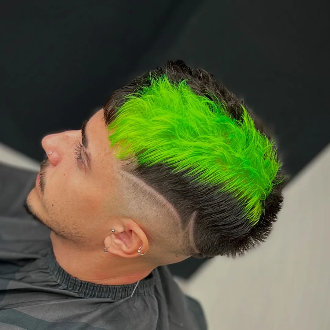 Corte + lavado + decoloración + fantasía: trabajo 1