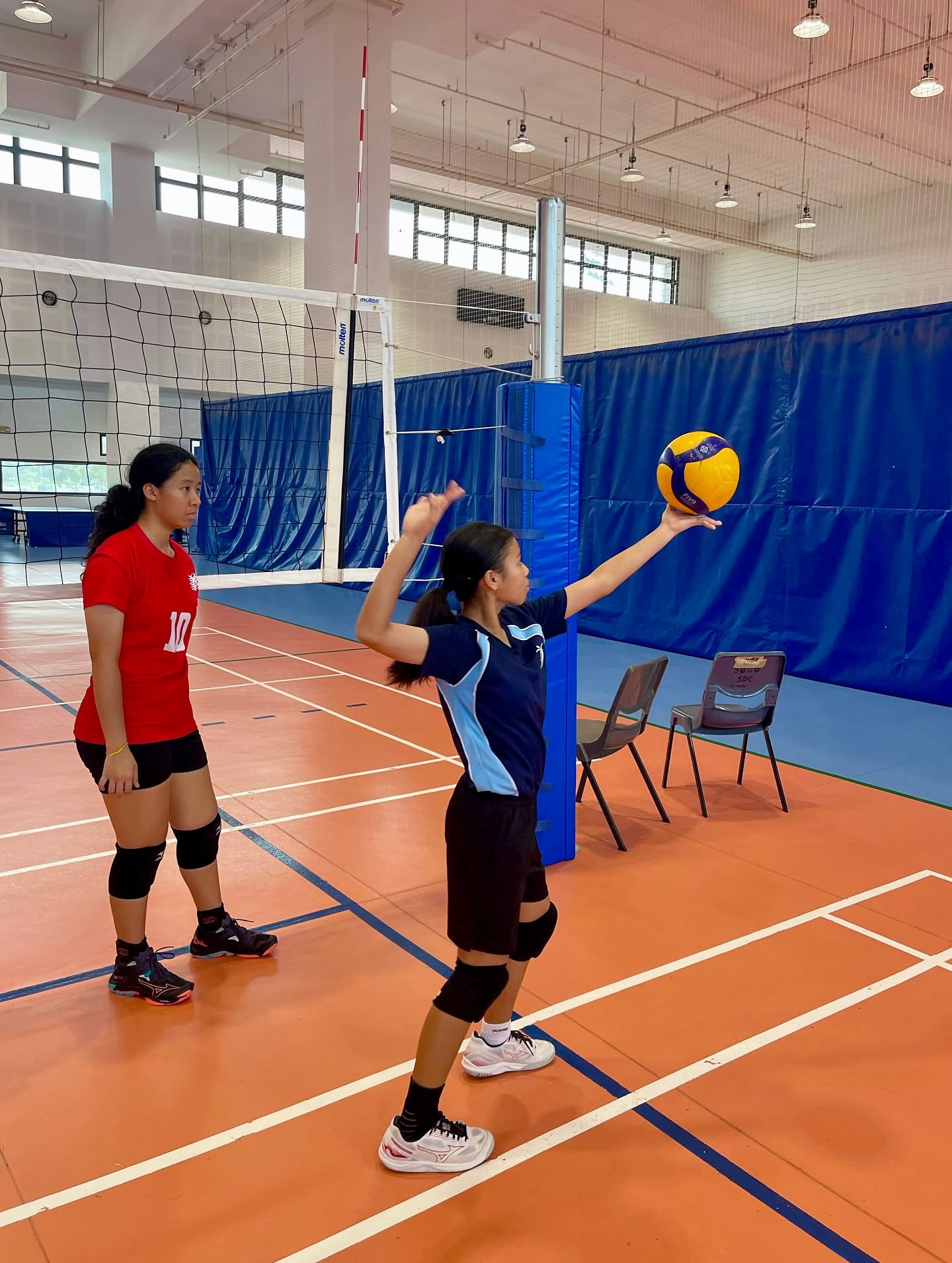 Indoor Volleyball High Performance Group Class (Women's)