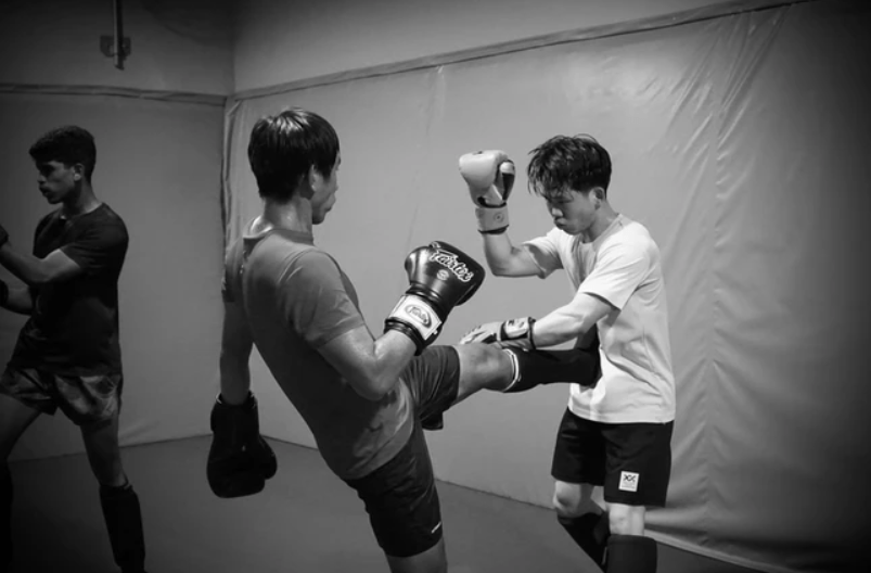Muay Thai Group Class (Adults & Teens, Beginners)