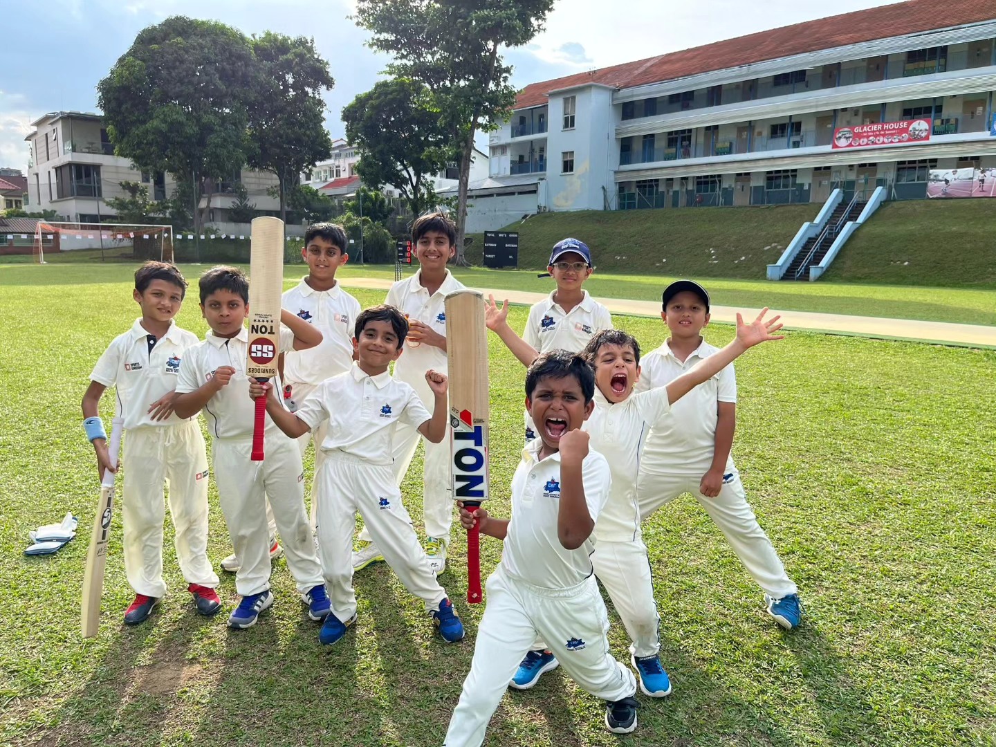 Cricket Group Class (Ages 5-9, Beginner)