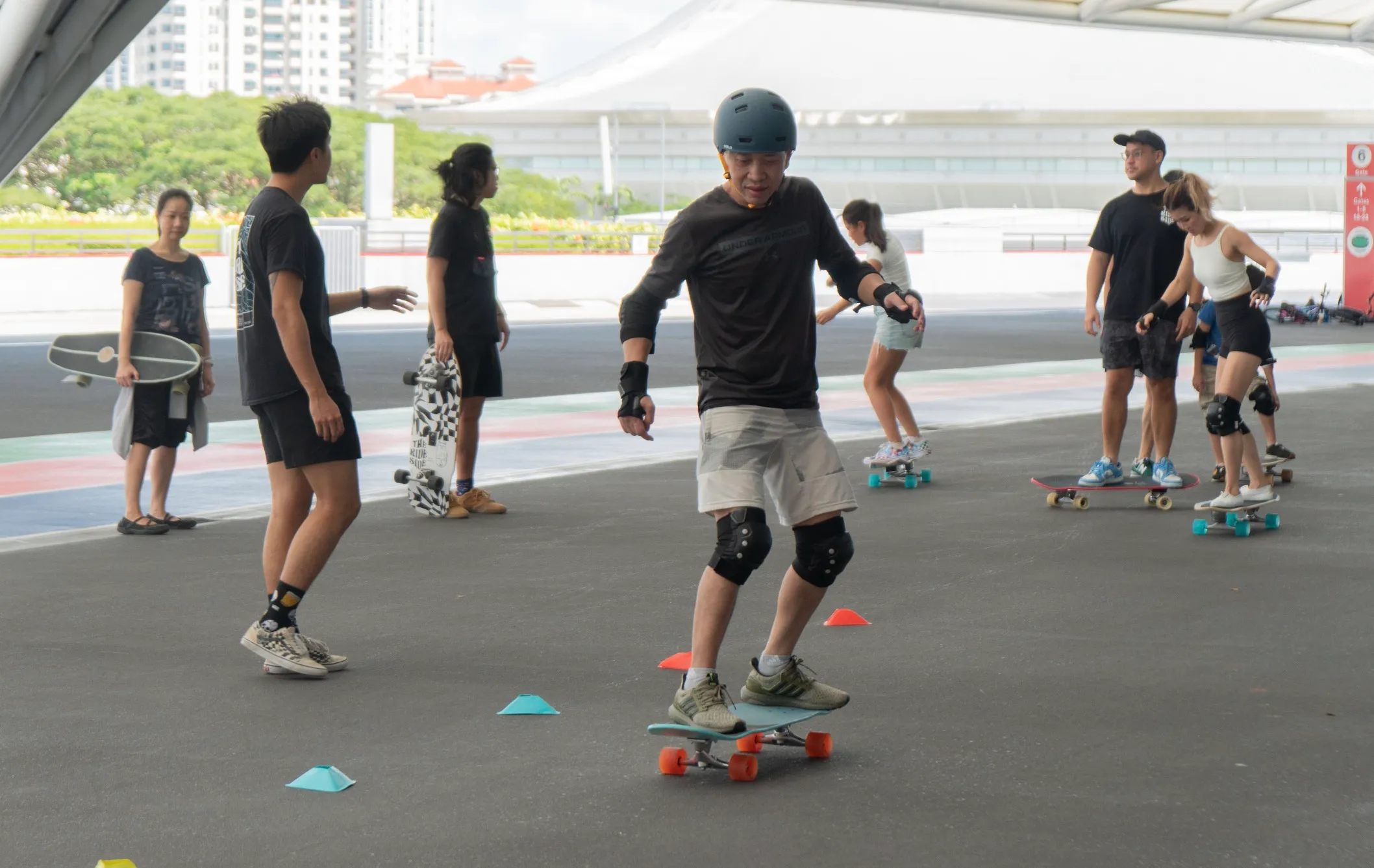 Level 1 Surfskate Group Class (Adults & Teens, Beginner)