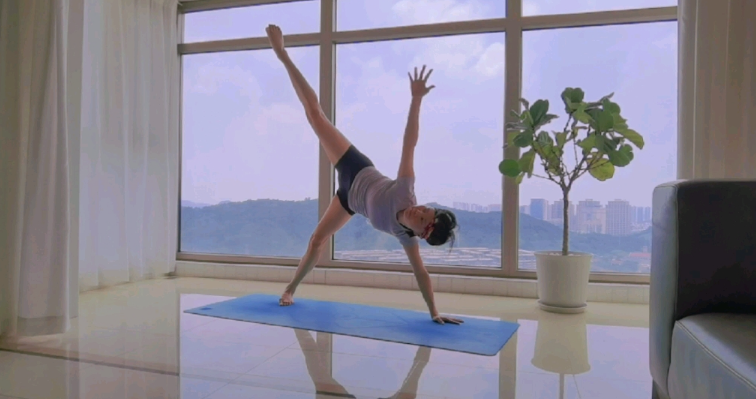 Vinyasa Flow Group Class