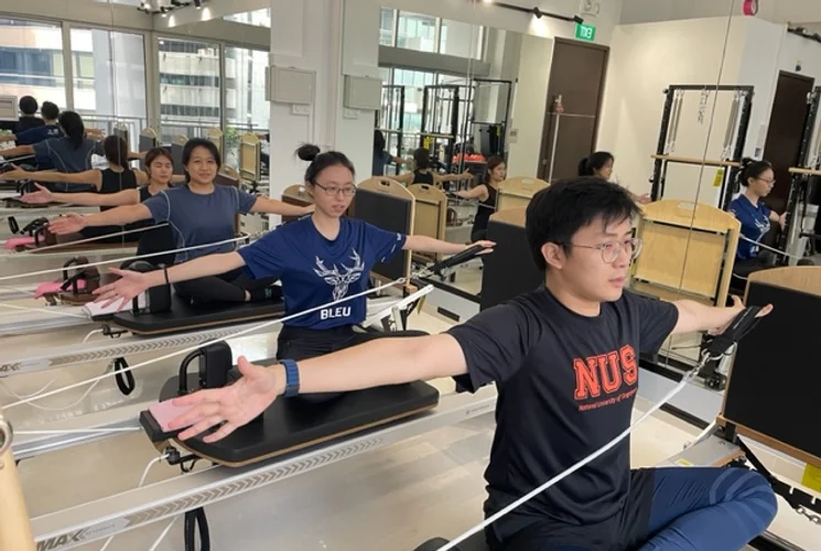 Pilates Group Class (Adults & Teens, Foundation)