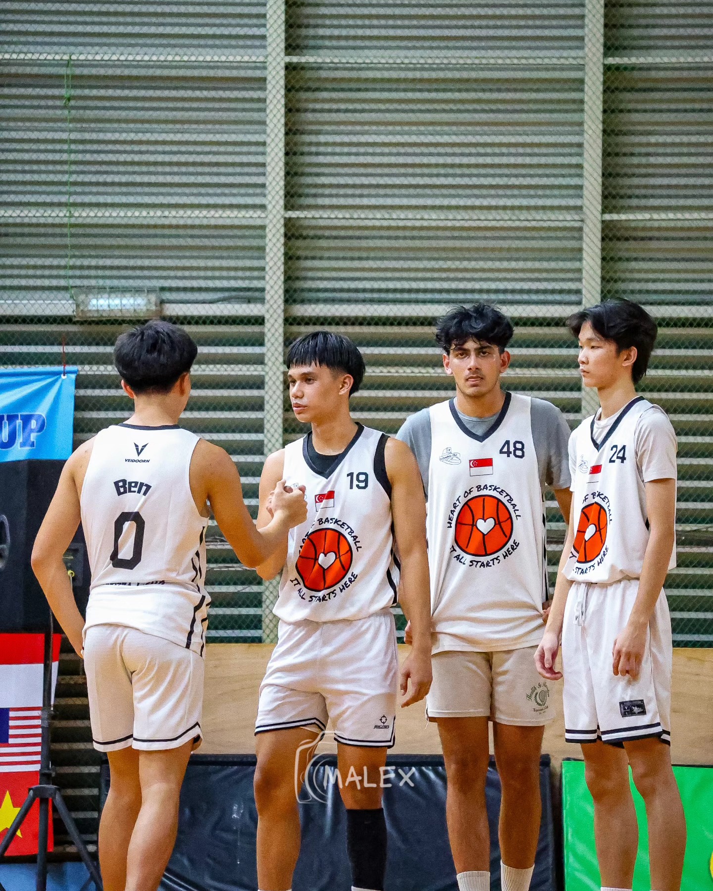 Basketball Group Class (Ages 15-19, All Levels)