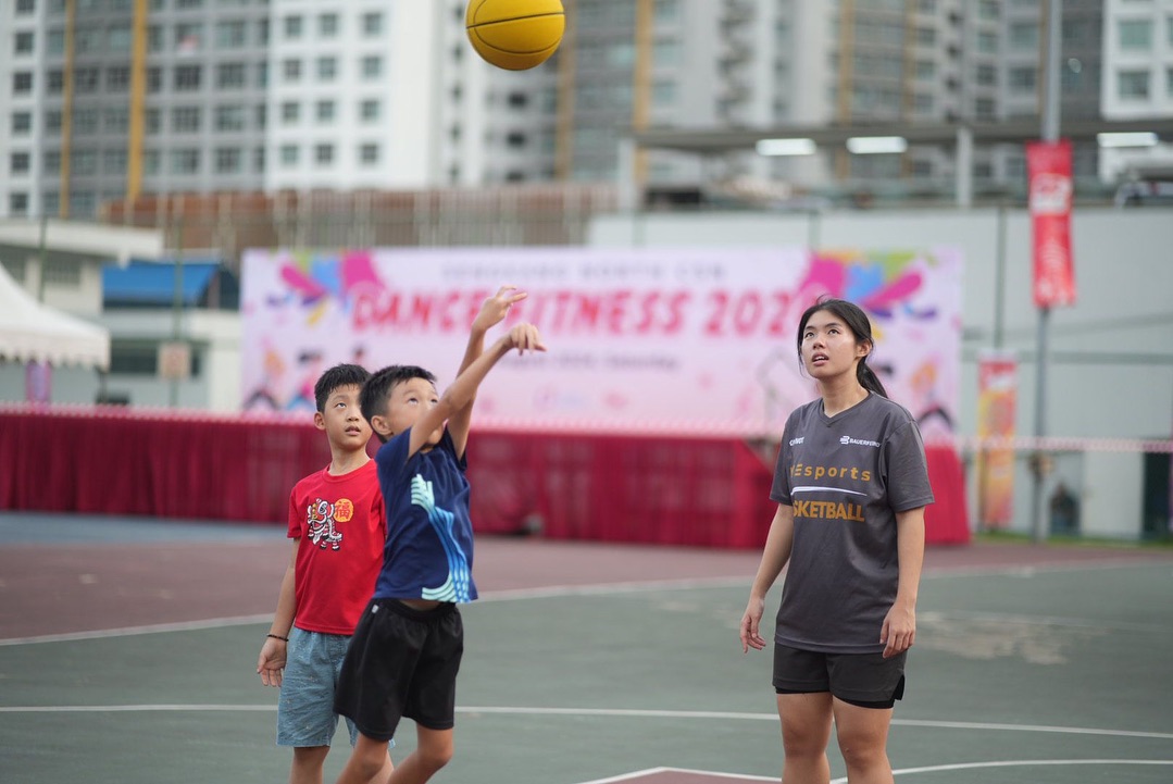 Basketball Group Class (Ages 7-12, Beginner)