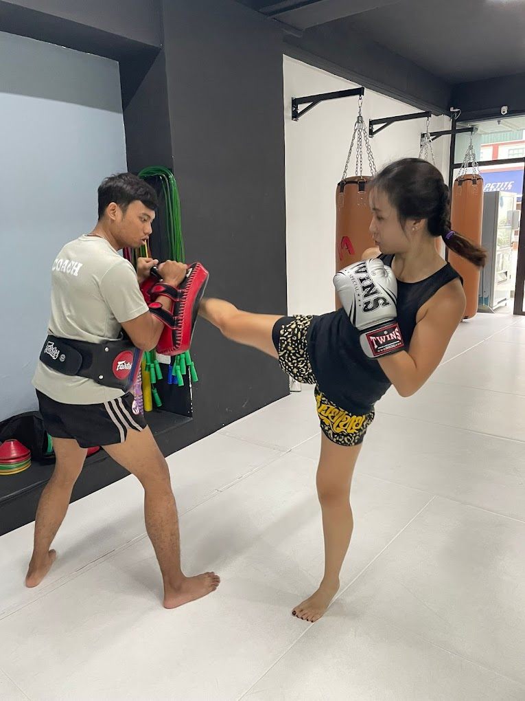 Muay Thai Group Class (Adults, All Levels)