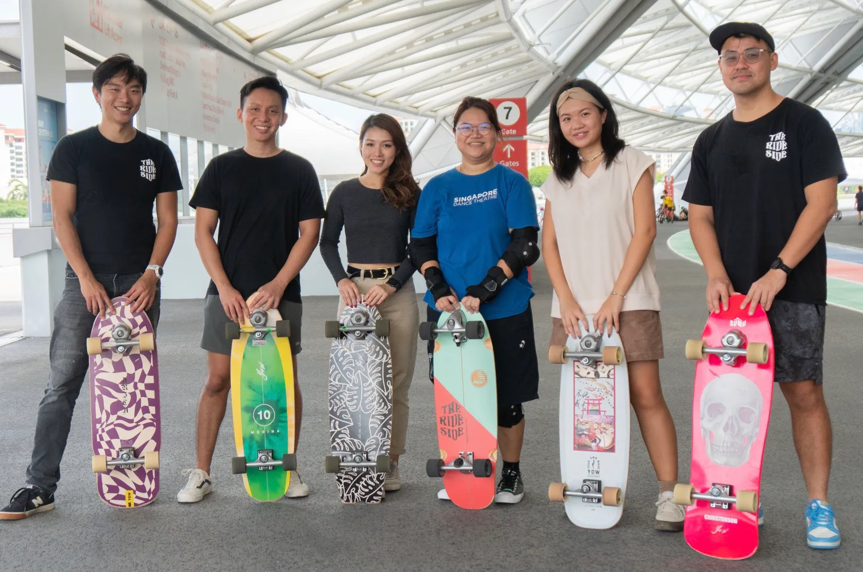 Level 0 First Timer Skate Group Class (Adults & Teens, Beginner)