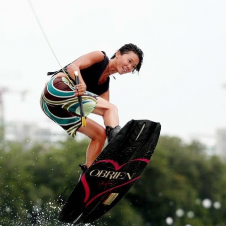 1 Hour Wakeboarding Session (All Ages, All Levels)
