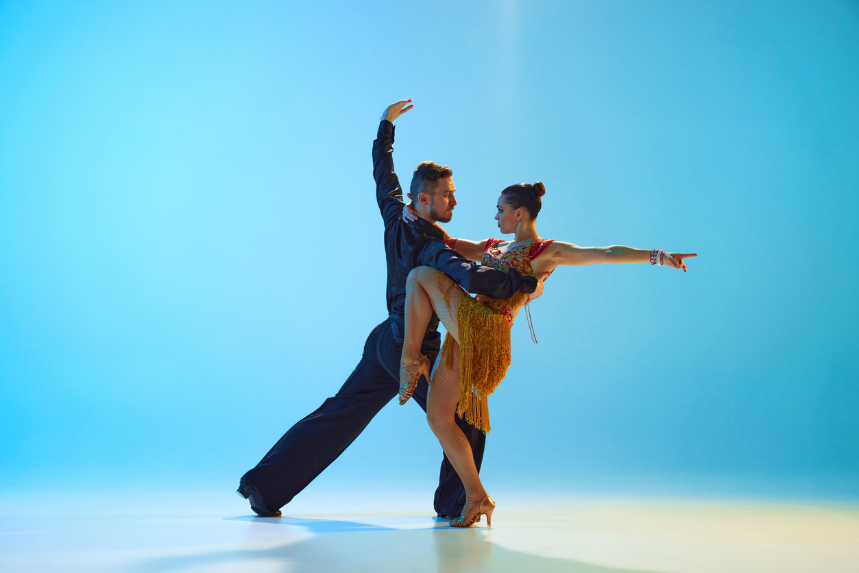Salsa Group Class (Adults, All Levels)