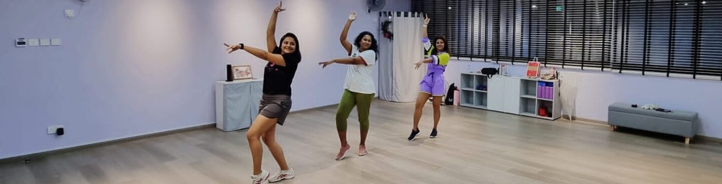 BollyThemed Choreo Group Class (Adults & Teens, All Levels)