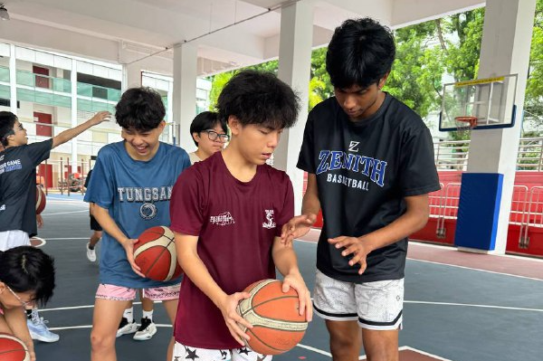 Basketball Group Class (Ages 12 & above, All Levels)
