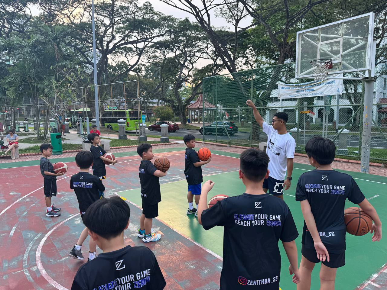 Basketball Group Class (Ages 12 & below, All Levels)