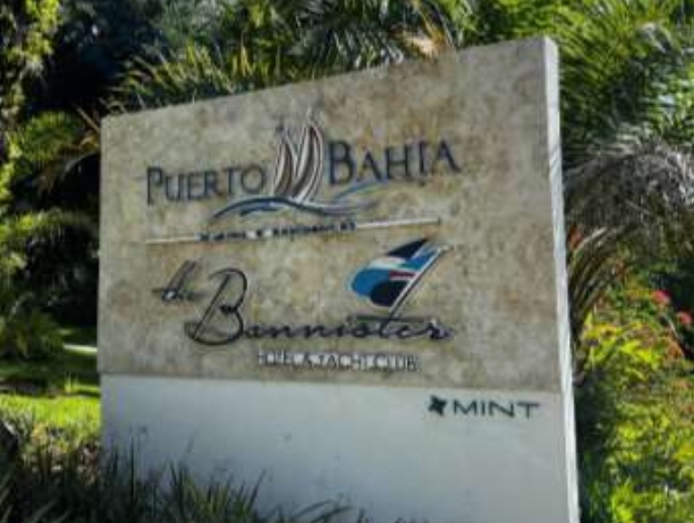 Terreno en Proyecto Puerto Bahía, Samaná.