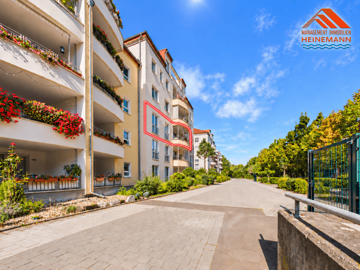 Großzügige 3-Zimmer-Kapitalanlage mit Balkon, Gäste-WC, Aufzug & Tiefgarage in Magdeburg – Ansicht 1