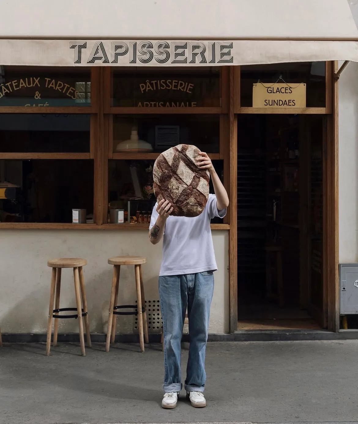 пекарня-кондитерская Tapisserie  (с) https://www.instagram.com/septimeparis