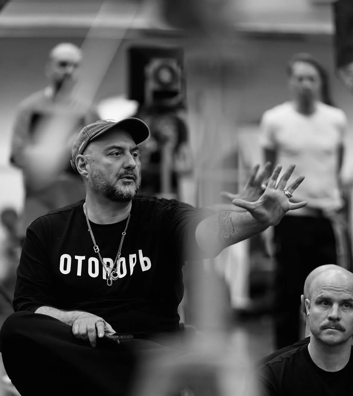 Кирилл Серебренников и Евгений Кулагин во время репетиции "Нуреева"  (c) instagram Staatsballet Berlin