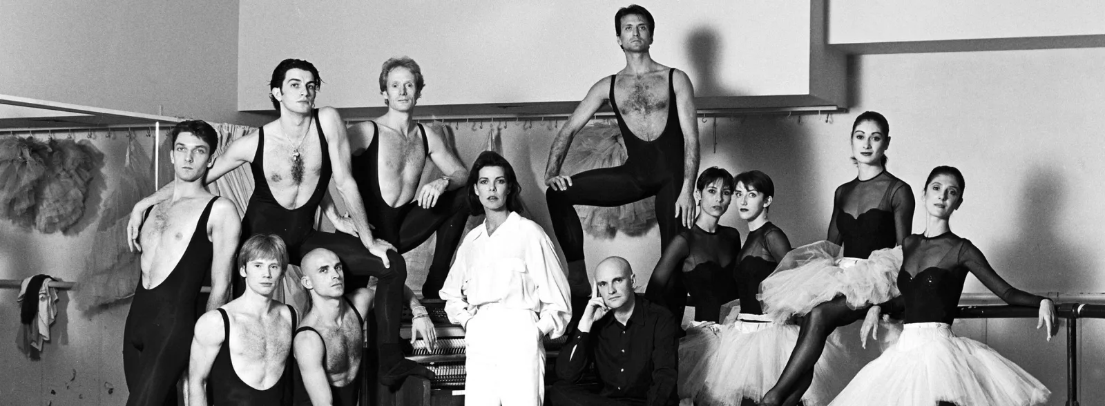 Принцесса Каролина, Жан-Кристоф Майо и артисты Ballets de Monte-Carlo  (с) www.balletsdemontecarlo.com