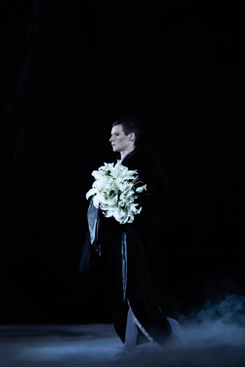 Поль Марк в "Жизели" (с) https://paulmarque.com/