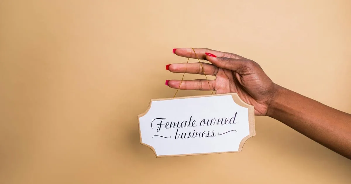 Hotel migrant earns thousands from 'Silicon Valley-style' start-up business while living in luxury with Macbooks, Selfridges shopping and Louis Vuitton accessories