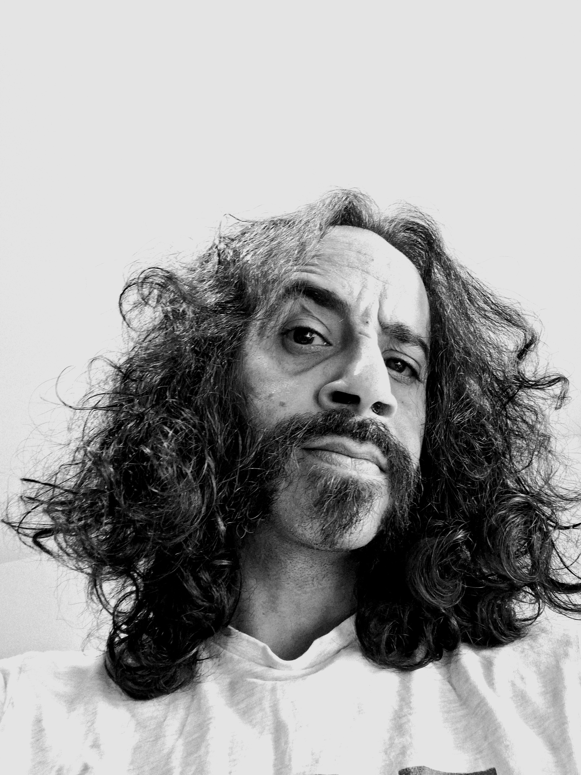 JAD ISKANDAR