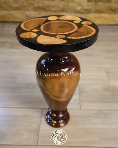 Round Entree Table