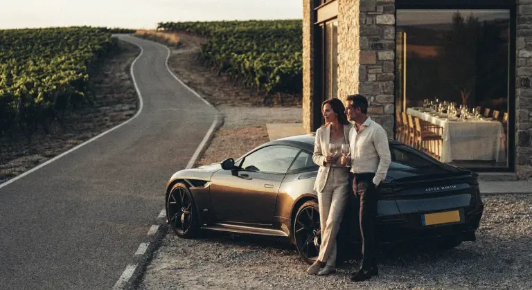 Tour de Vino y Superdeportivos por el Norte de España