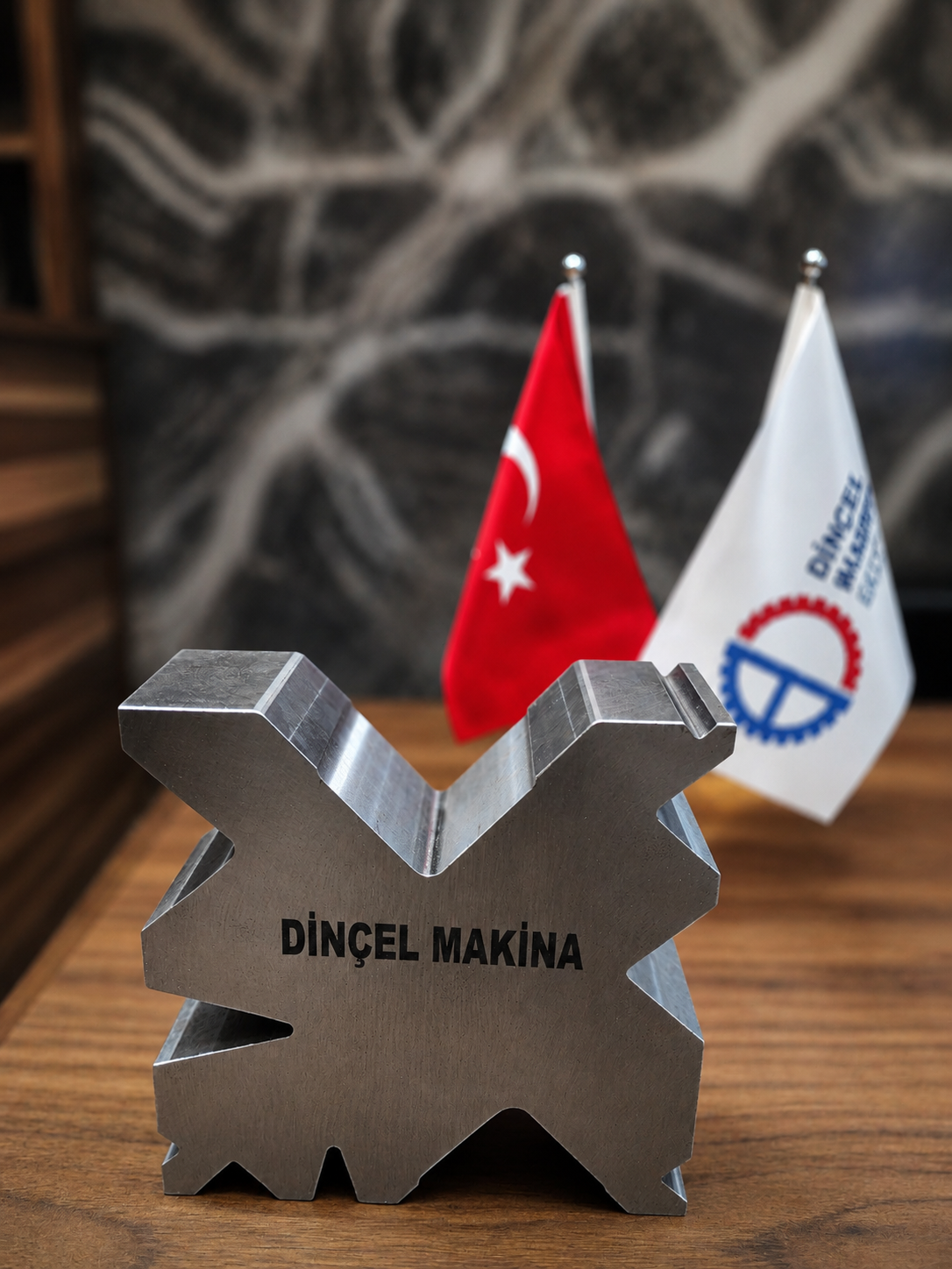 DİNÇEL MAKİNA SAN. TİC. LTD. ŞTİ. galeri fotoğrafı 6
