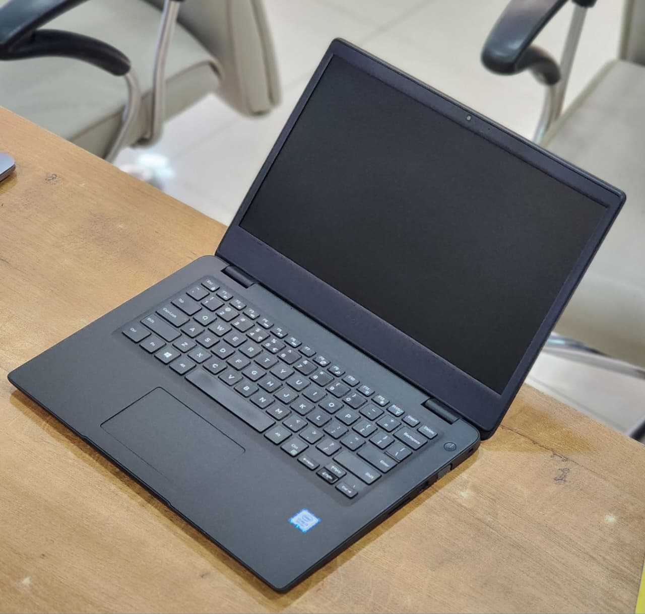 Dell Latitude 3400