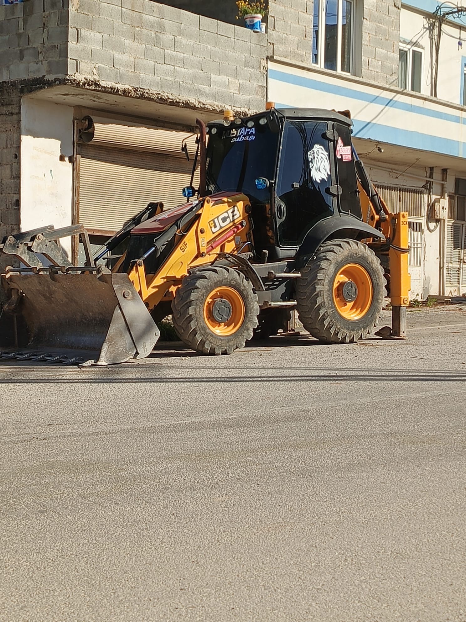 Gaziantep Nizip JCB 3CX Bekoloder Kiralık görseli