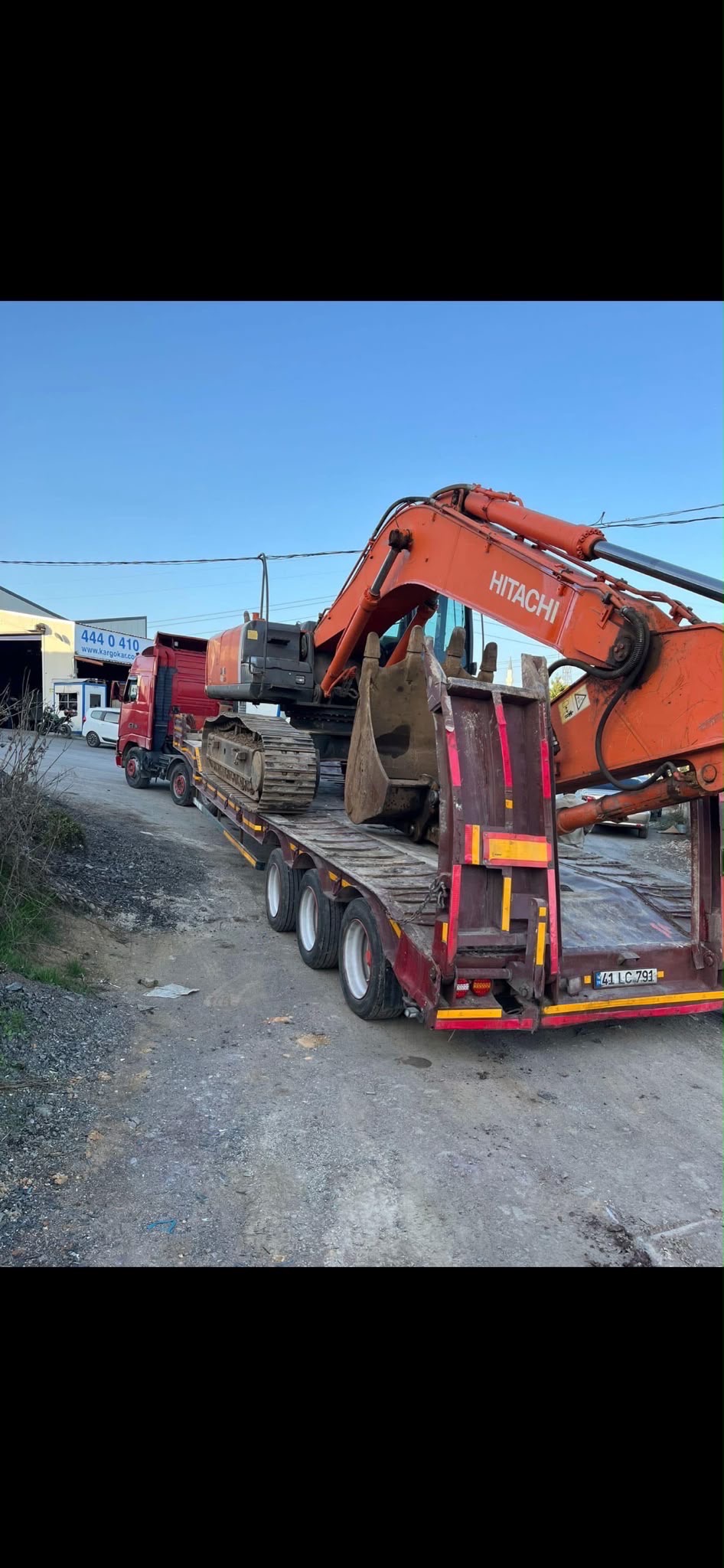 Gaziantep İslahiye'de Kiralık 40 Ton Hitachi Ekskavatör Ağır Hafriyat görseli