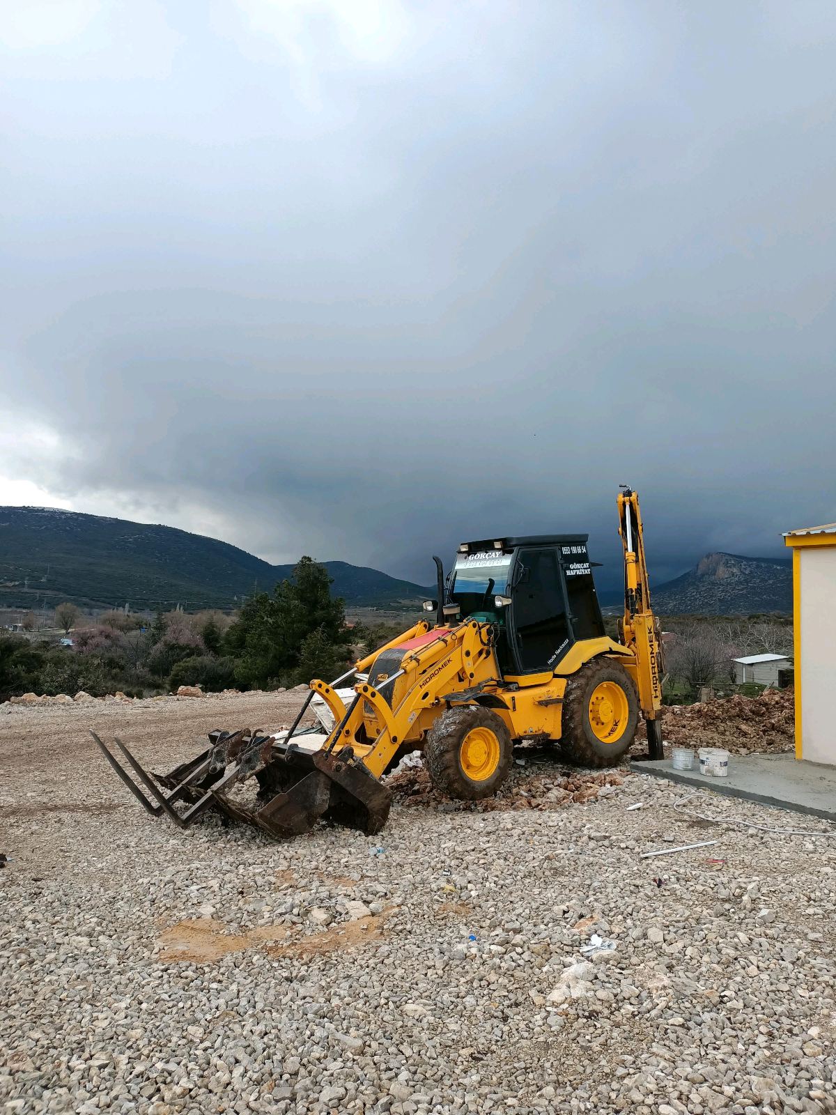 2007 hidromek bekoloder  görseli