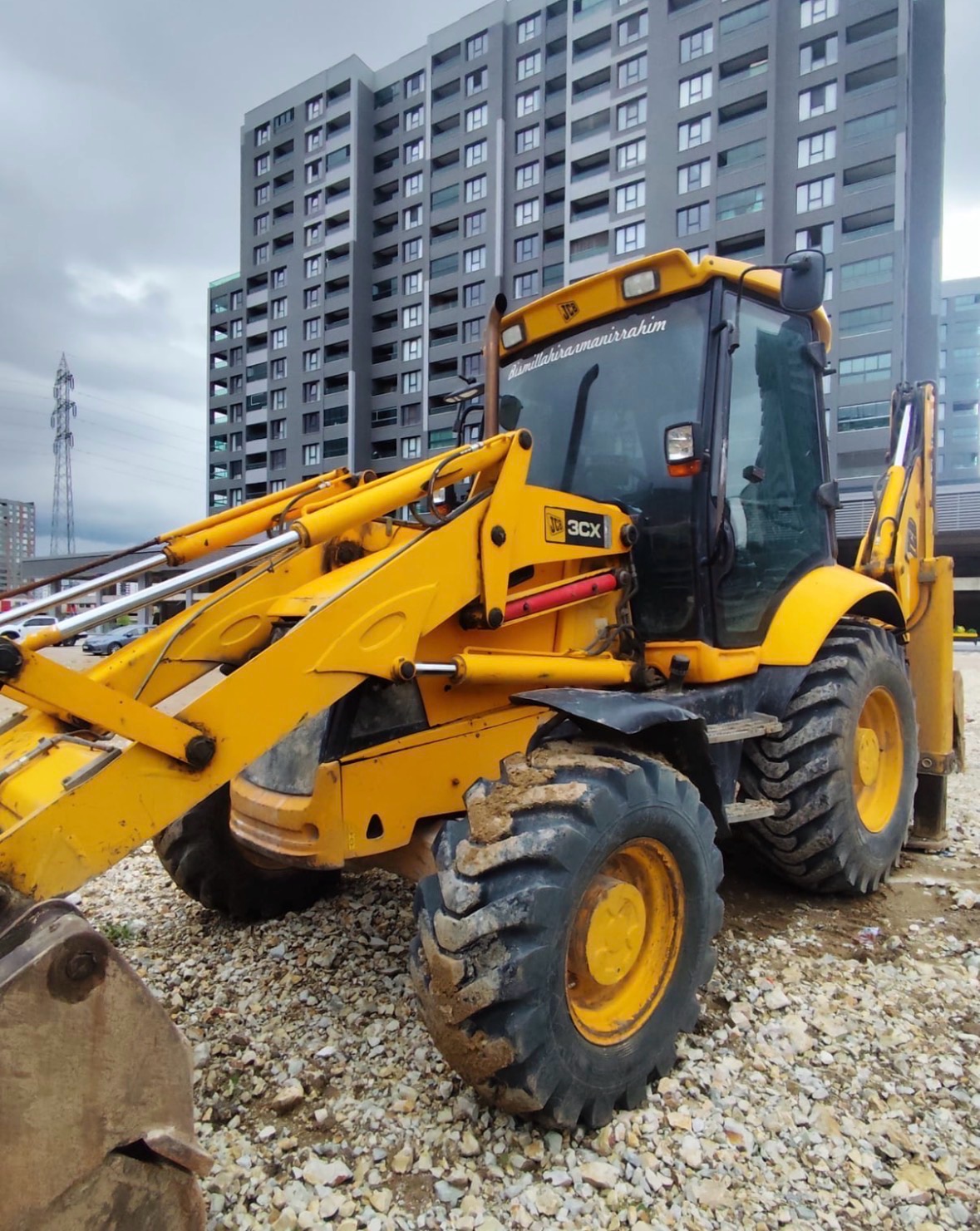 JCB 3CX Beko Loder Kiralık Ankara Eryaman  görseli