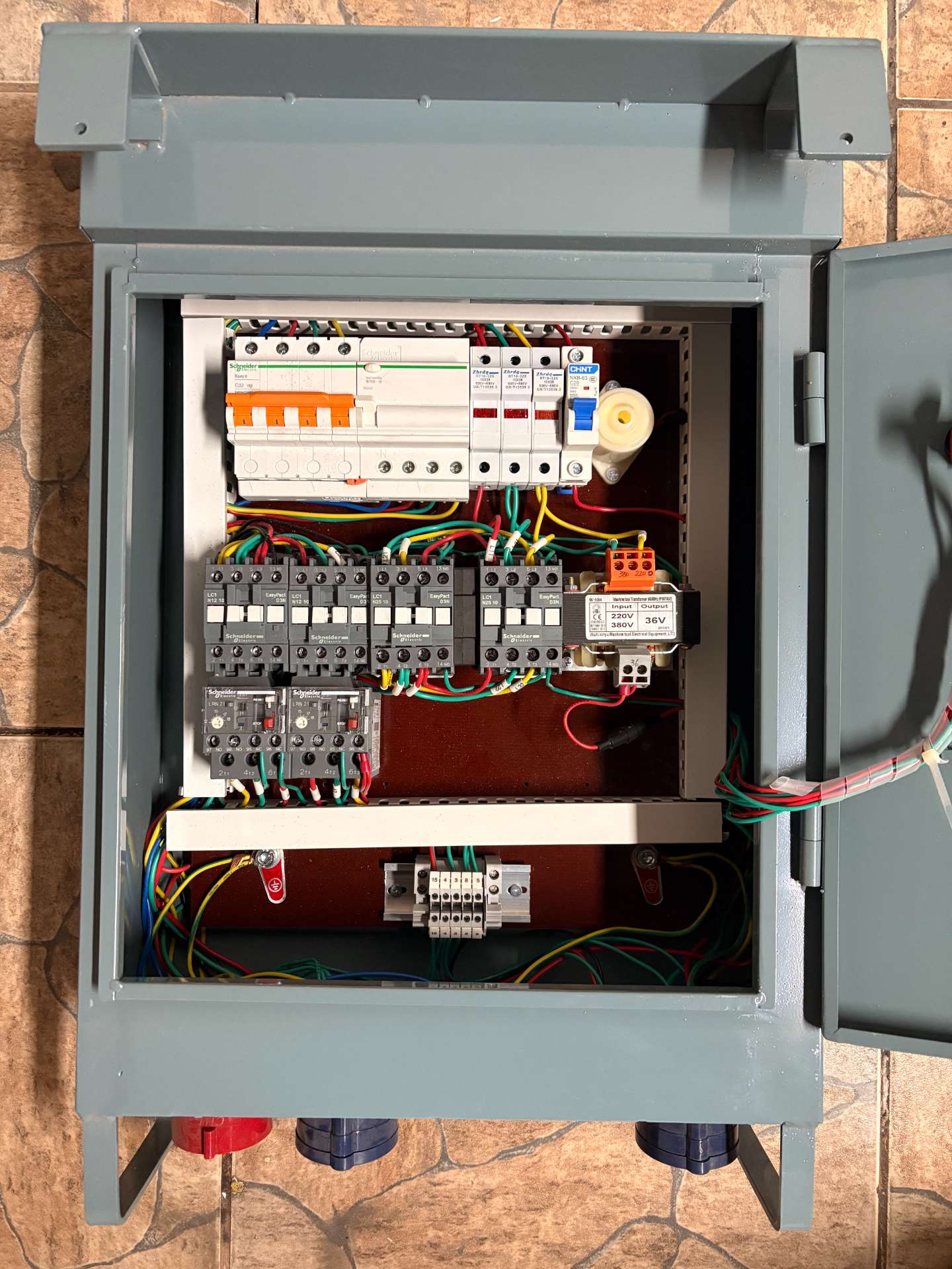 Tablero Eléctrico / Cuadro de Mandos Centralizado 380V - Vista 2