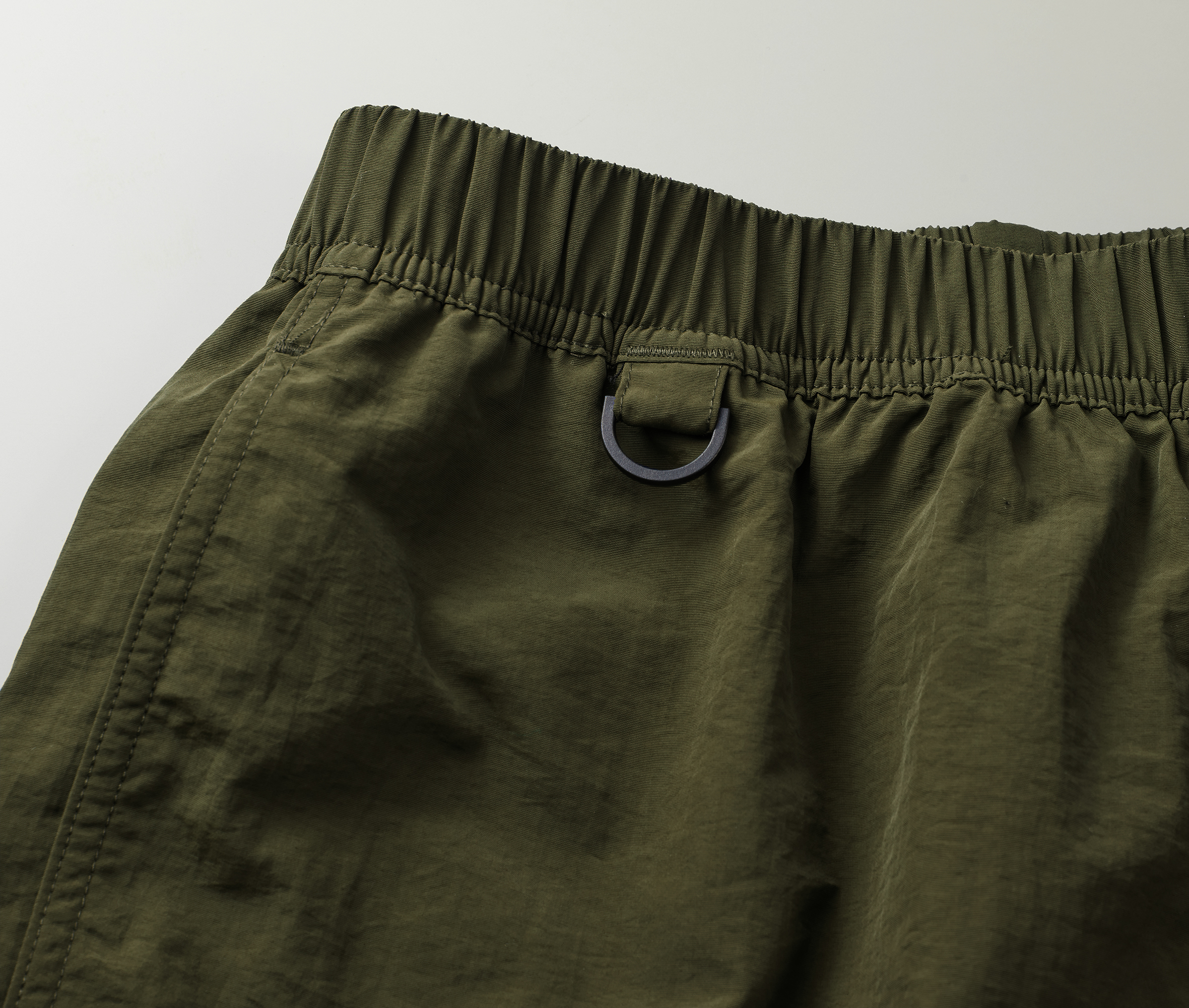 MAD TOMMY【STITCHED】 ホワイト embroidery