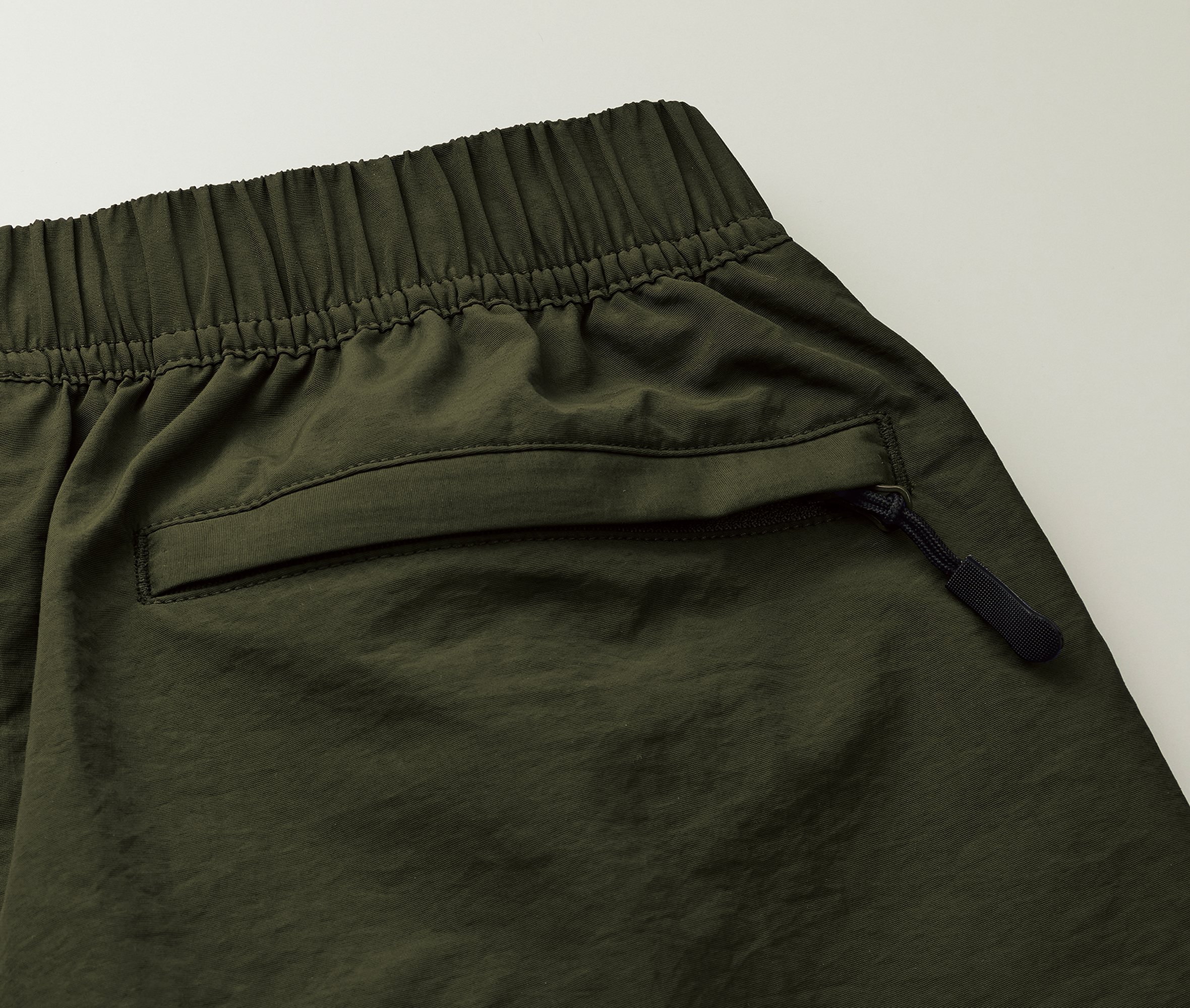 MAD TOMMY【STITCHED】 ホワイト embroidery