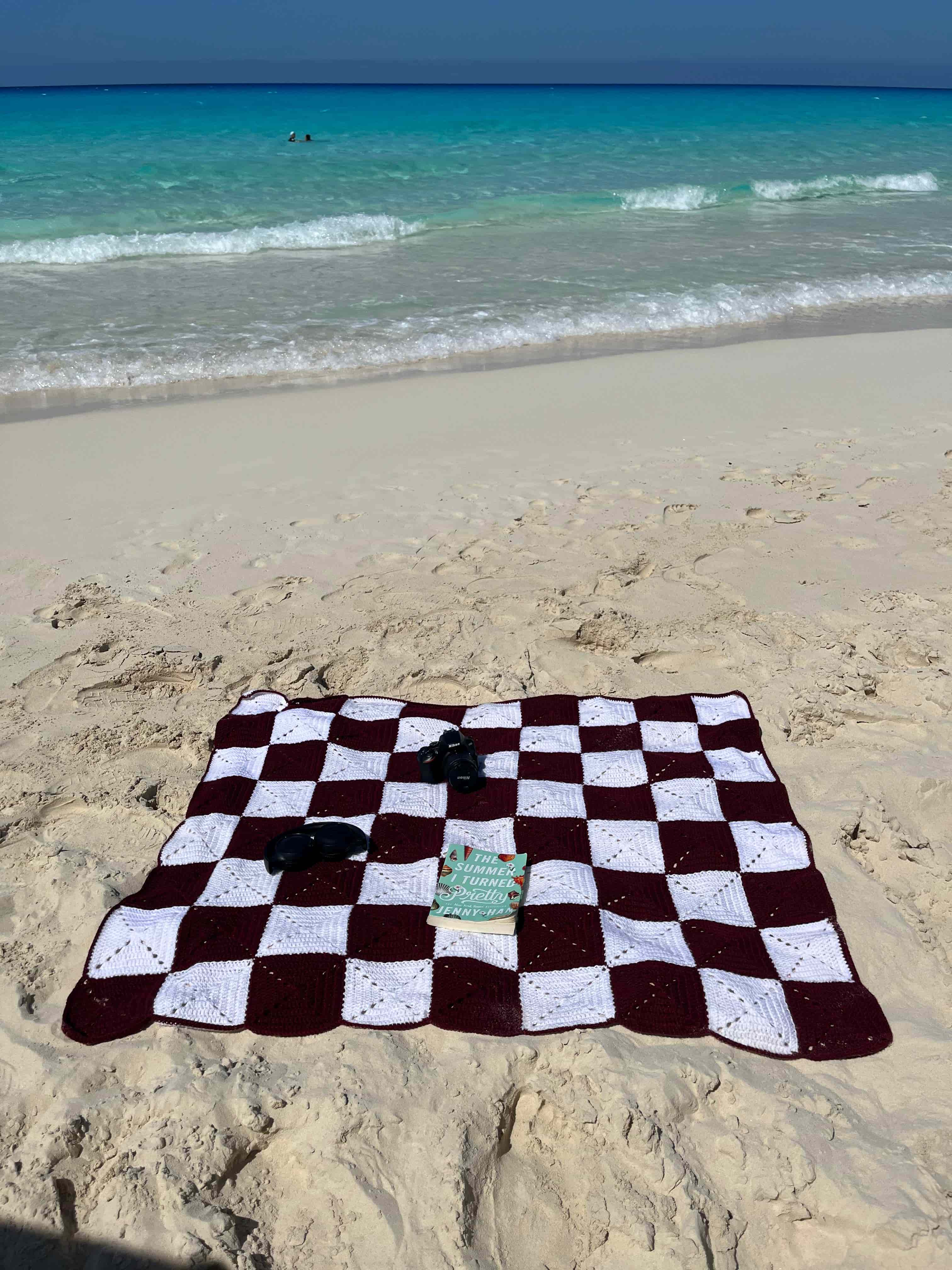 checkered blanket 