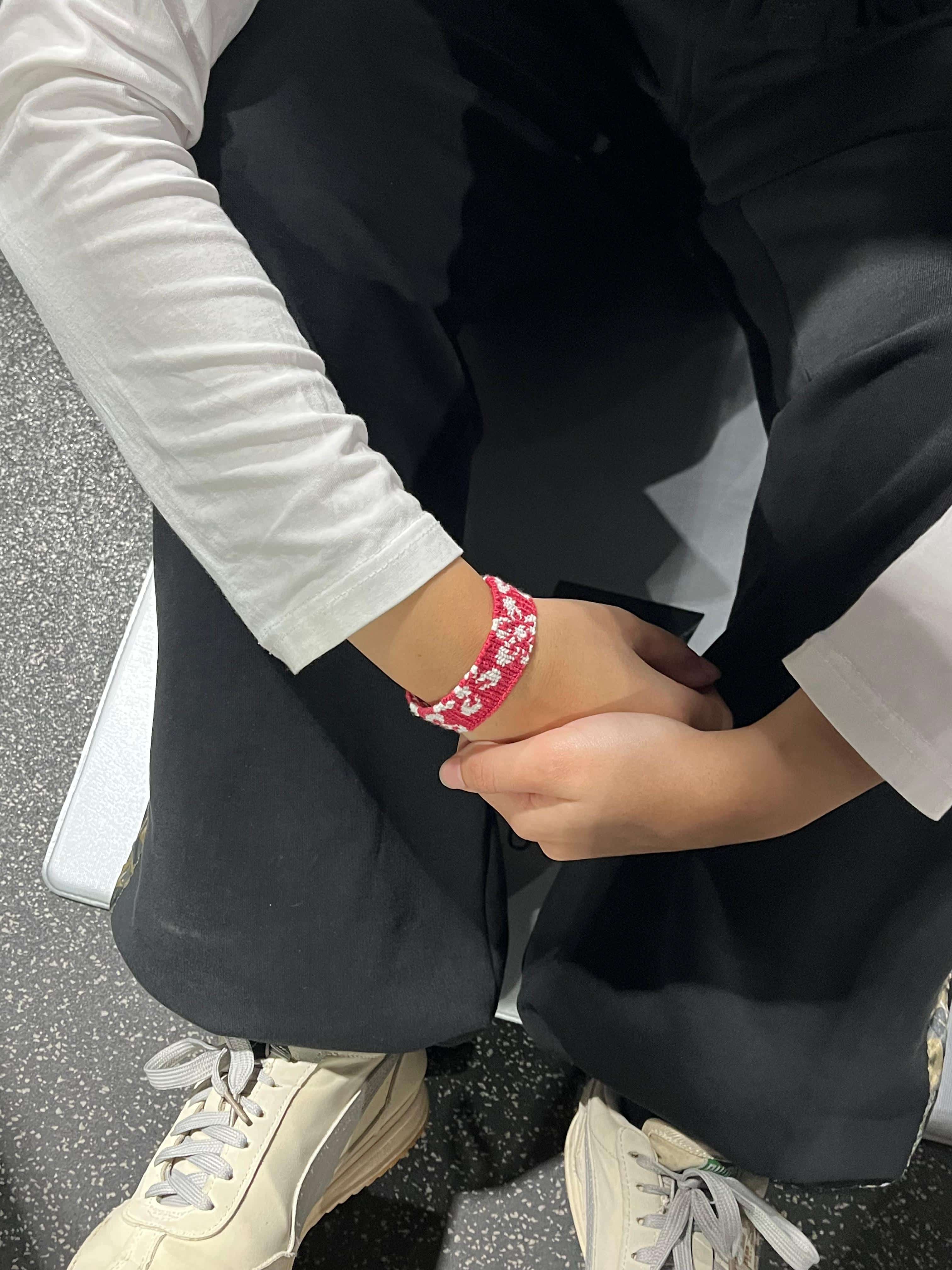 hibiscus flower bracelet 