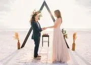 Beach Weddings with Style image 3