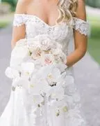 Simply Elegant Event & Wedding Rentals and Flowers logo