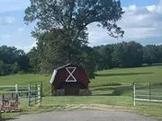 The Little Red Barn logo