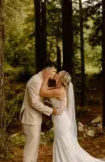 Ridgefield Weddings logo