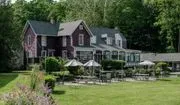 Plum Point Lodge logo